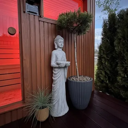 La Catedral - Zen Garden With Private Sauna & Jacuzzi, Old Town Appartement