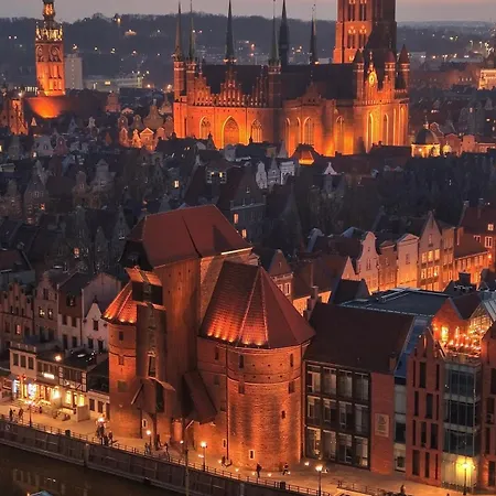 La Catedral - Zen Garden With Private Sauna & Jacuzzi, Old Town Gdańsk