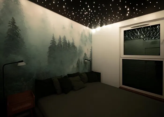 La Catedral - Zen Garden With Private Sauna & Jacuzzi, Old Town Apartman *