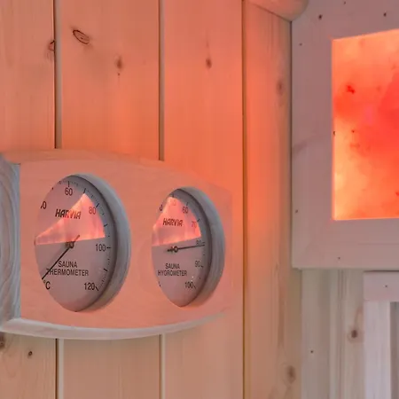 La Catedral - Zen Garden With Private Sauna & Jacuzzi, Old Town